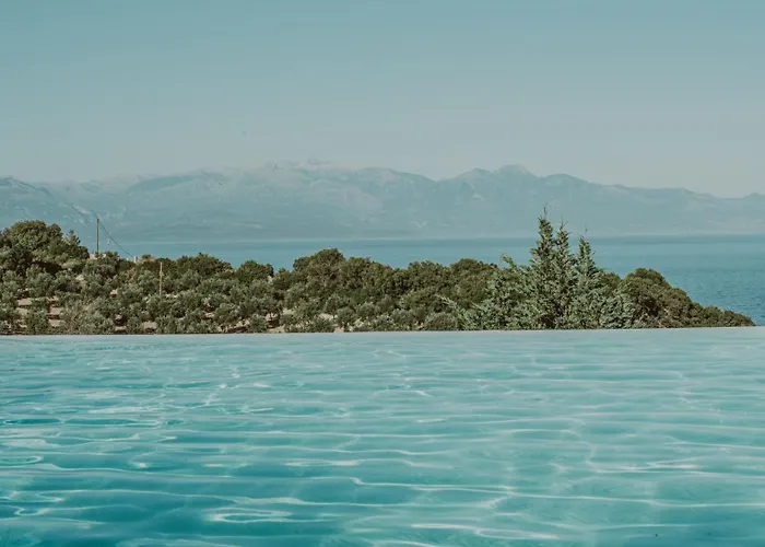 Camvillia Resort Messinia