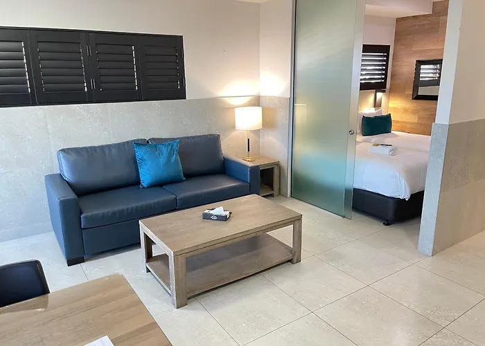 Honeysuckle Executive Apartments