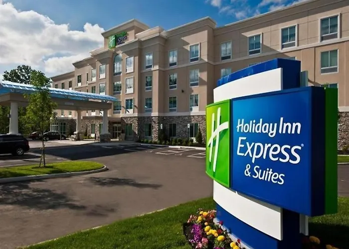 Holiday Inn Express Hotel & Suites Columbus By Ihg