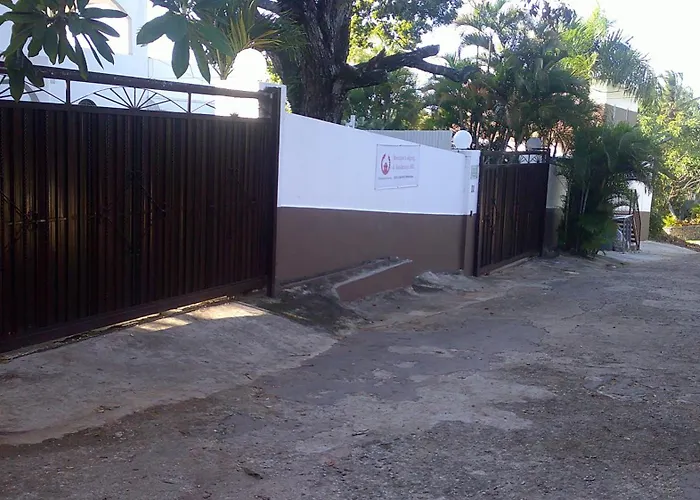 E&J Boutique Residences