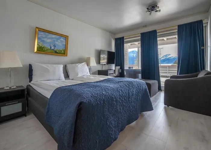 Sunde Fjord Hotel, Free And Easy Parking