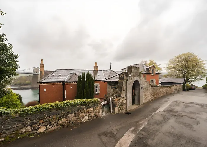 Telford House