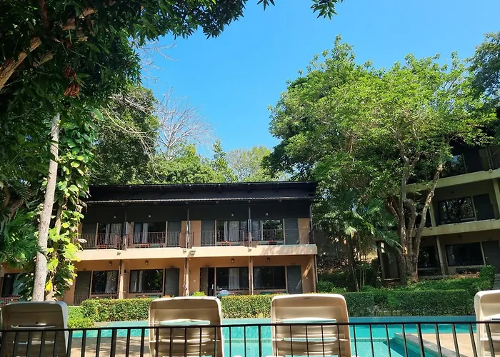 Samed Hideaway Resort