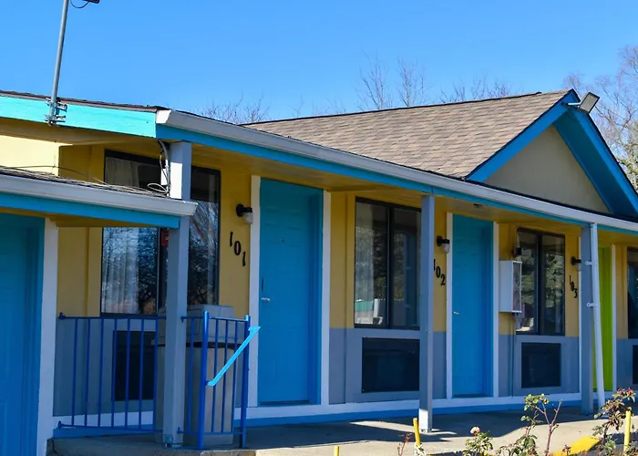 Rodeway Inn Auburn Hills - Detroit