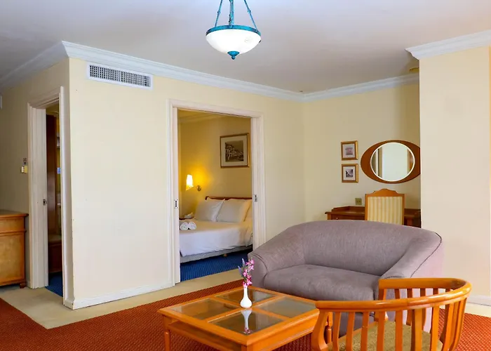 Merdeka Palace Hotel & Suites Kuching