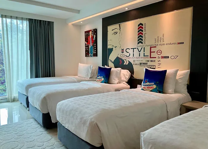 Hotel Clover Asoke - Sha Extra Plus