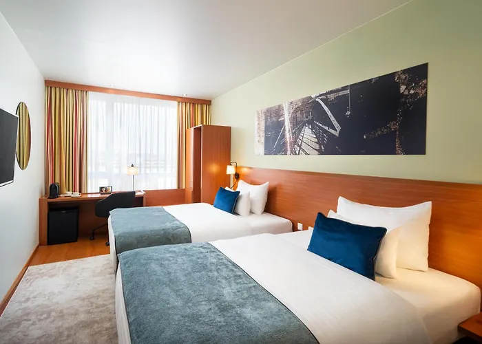 Leonardo Hotel Salzburg Airport Wals-Siezenheim