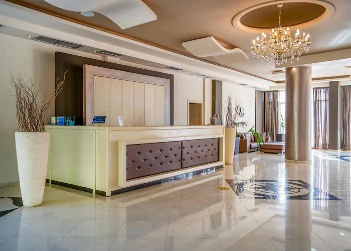 Evia Hotel & Suites Marmari 