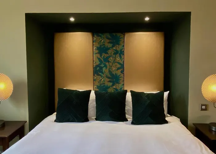 The Cawdor Hotel Llandeilo