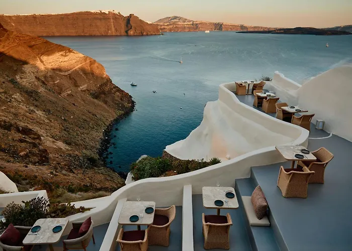 Mystique, a Luxury Collection Hotel, Santorini Oia 