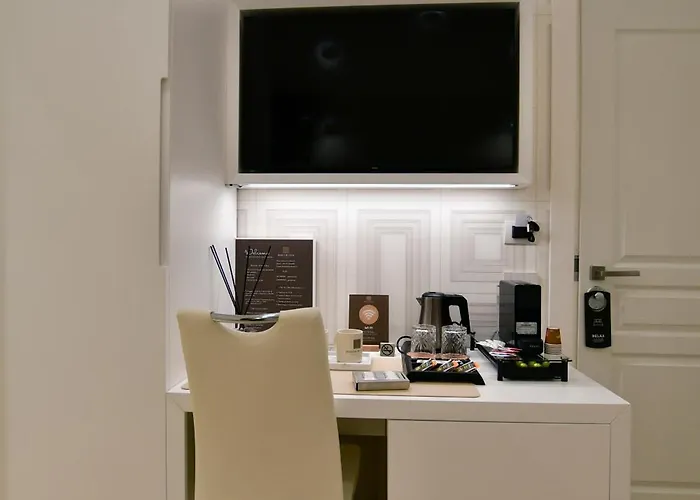 Domus De Cinti Boutique Rooms Tivoli