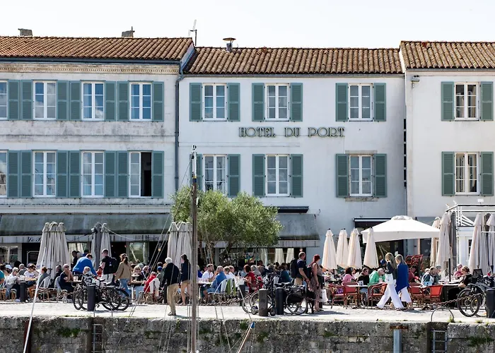 Hôtel du Port