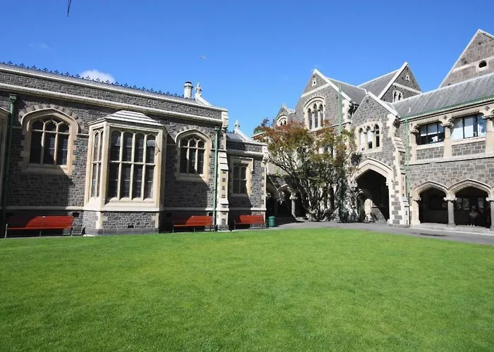 The Riccarton Hotel