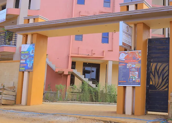 Golden Suites Hotel