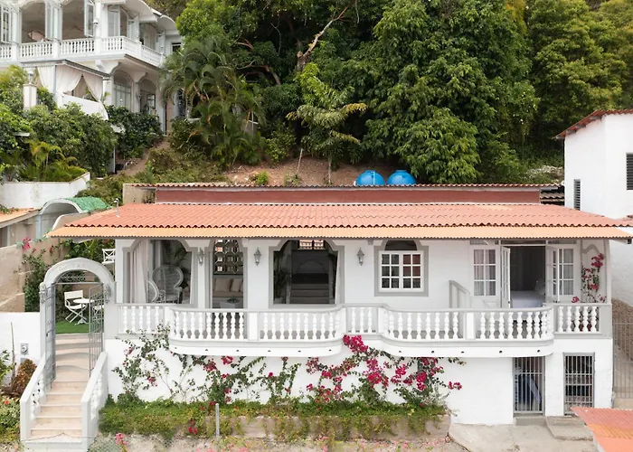 Villa Caprichosa Boutique Hotels