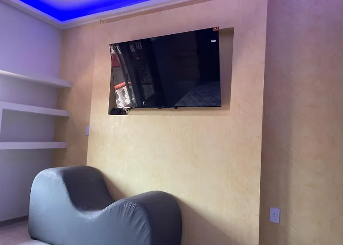 AUTO HOTEl MONTE CARLO