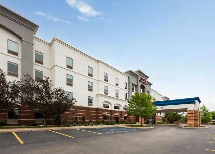Hampton Inn & Suites