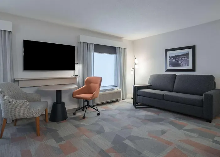 Hampton Inn & Suites By Hilton Moncton