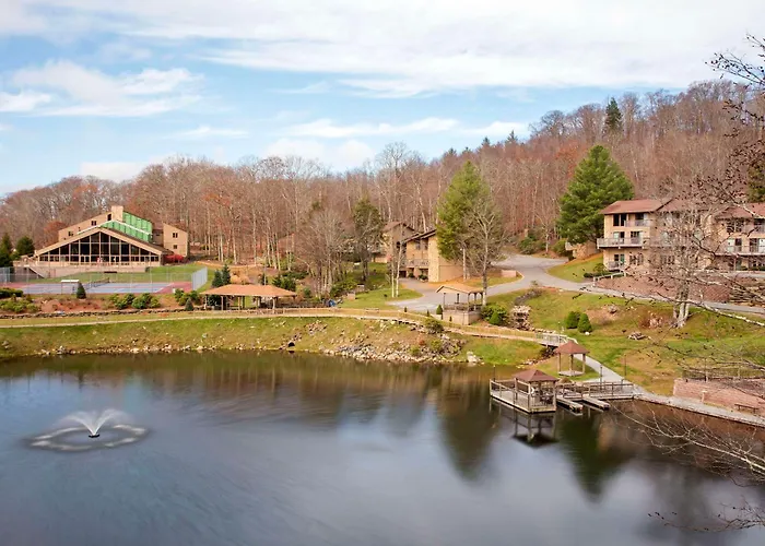 Bluegreen Vacations Blue Ridge Village, An Ascend Collection Resort