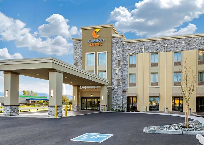 Comfort Suites Burlington Near I-5