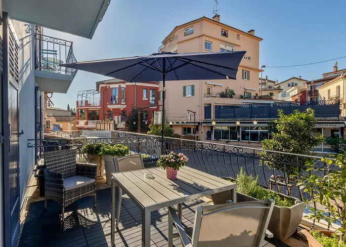 Boutique Hotel De La Corniche D'Or