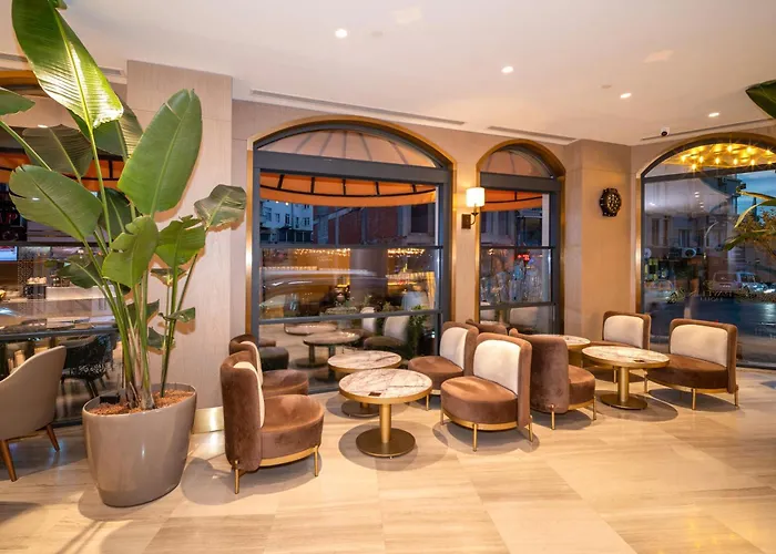 Rayelin Hotel Old Town