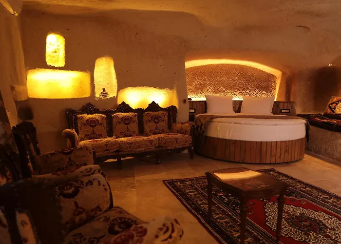 Hira Cave Hotel