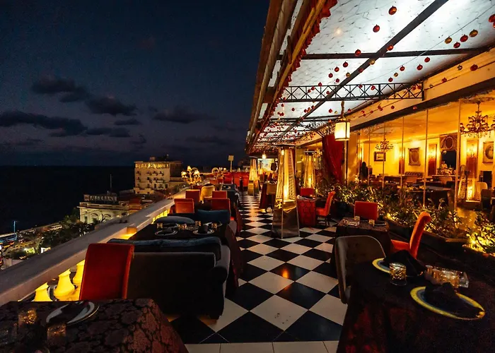 Paradise Inn Le Metropole Hotel