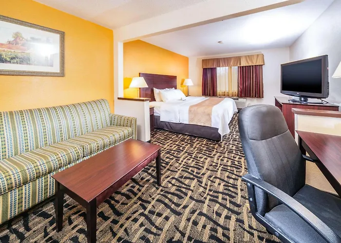 Quality Inn & Suites Danville East