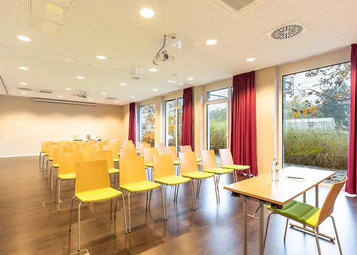 Roomz Graz - Business Design