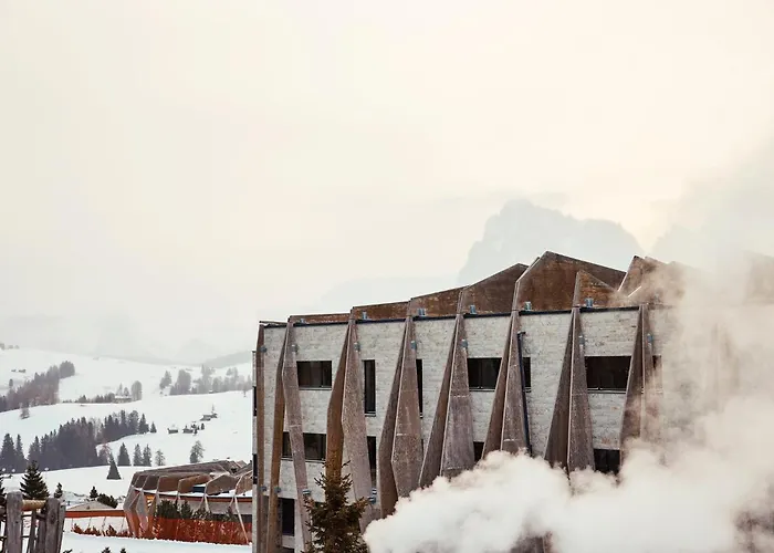 Hotel Alpina Dolomites Alpe Di Siusi