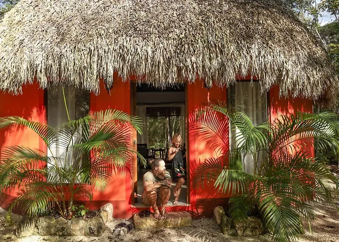 Hotel Boutique Cenote Secreto Maya Yaxche