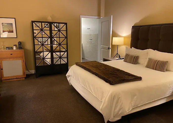 Wydown Hotel St. Helena