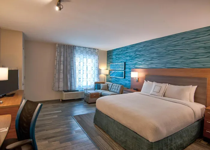 Towneplace Suites By Marriott Miami Airport