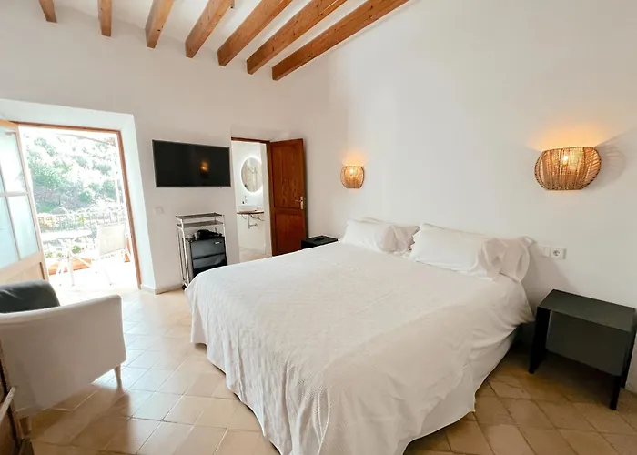 Fornalutx Petit Hotel - Bed&Breakfast