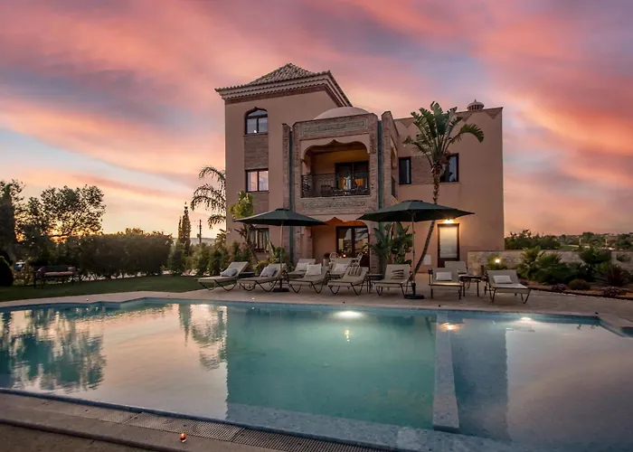Al Karob Yoga Boutique Villa Guia 