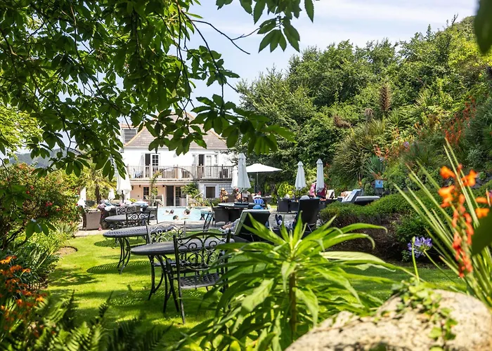 The White House Hotel Herm