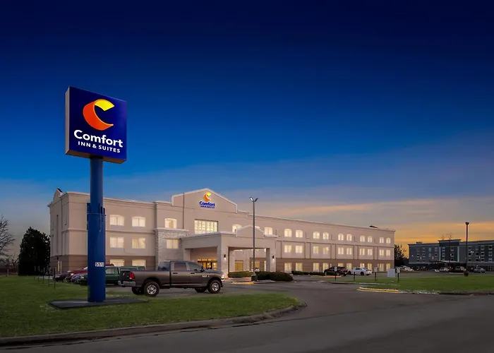 Comfort Inn & Suites Decatur-Forsyth