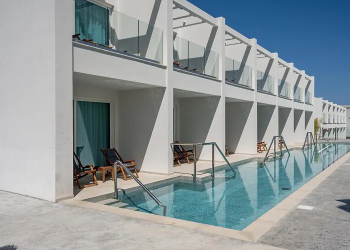 Mirage Bleu Hotel