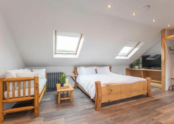 Stable Lodge - Boutique Bed & Breakfast