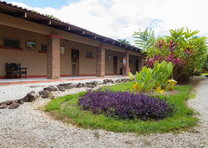 Hotel Las Espuelas, Bar & Restaurant