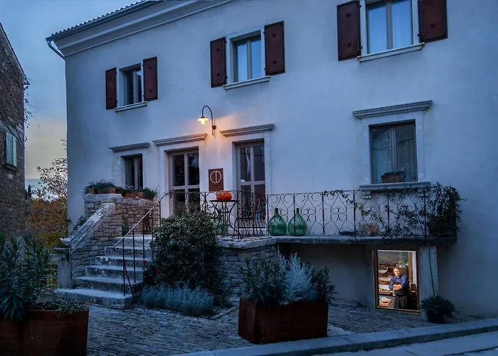 Hotel Casa Dante - Boutiquehouse Tomr Momjan