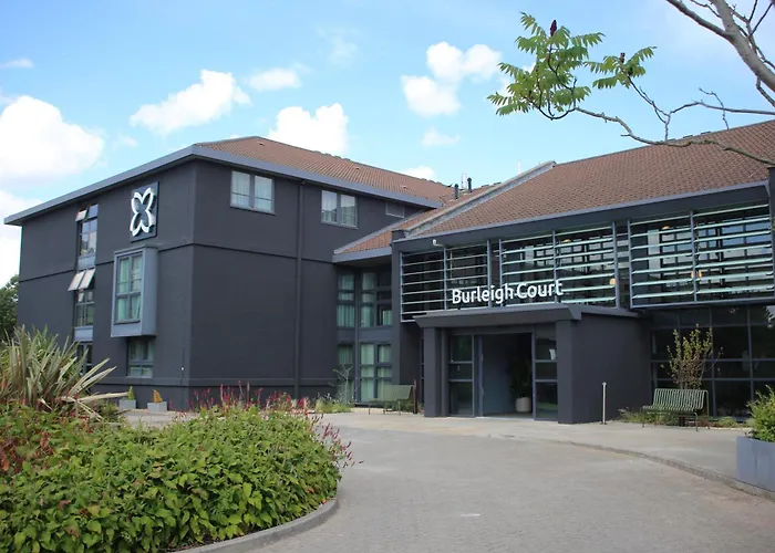 Burleigh Court Hotel And Leisure Loughborough