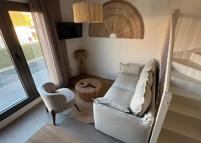 Logis- Hotel De La Baie De Wissant & Appartements