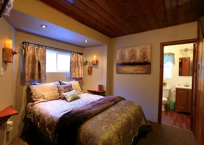 Sleepy Hollow Cabins And Hotel