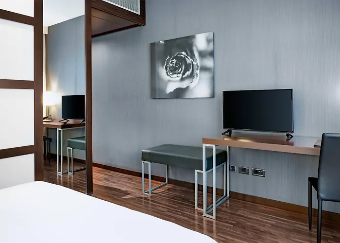 Ac Hotel Algeciras By Marriott