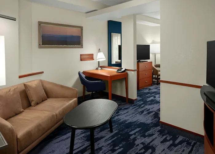 Fairfield Inn & Suites By Marriott