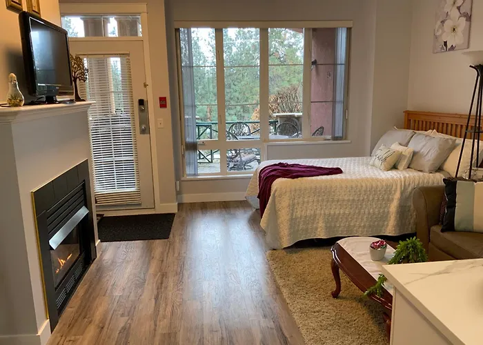 Borgata Lodge Resort