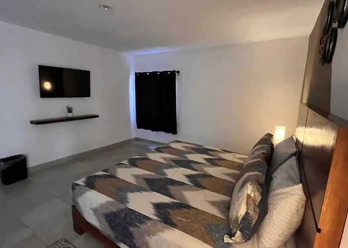 Pedernal Hotel