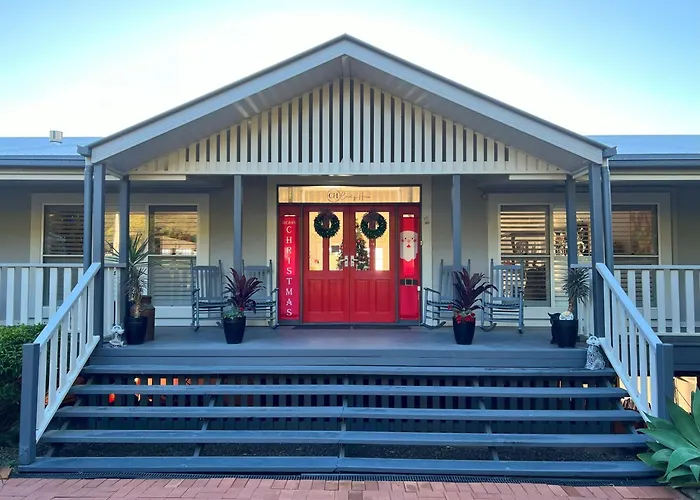 The Country House At Hunchy Montville